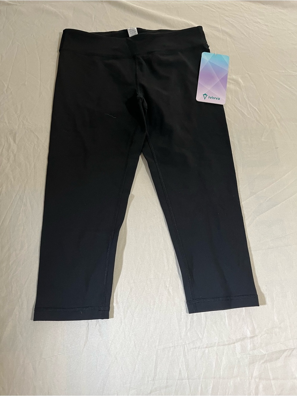ivivva Girls' Black Cropped Leggings Girls Size 14 New with Tags